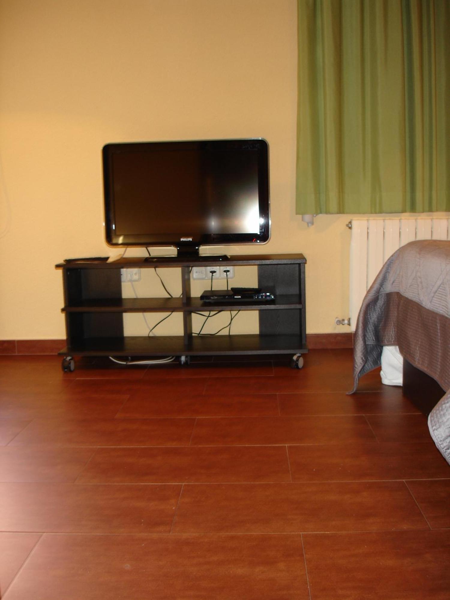 Hostal Puerta Bonita Vista Alegre Madrid Eksteriør billede