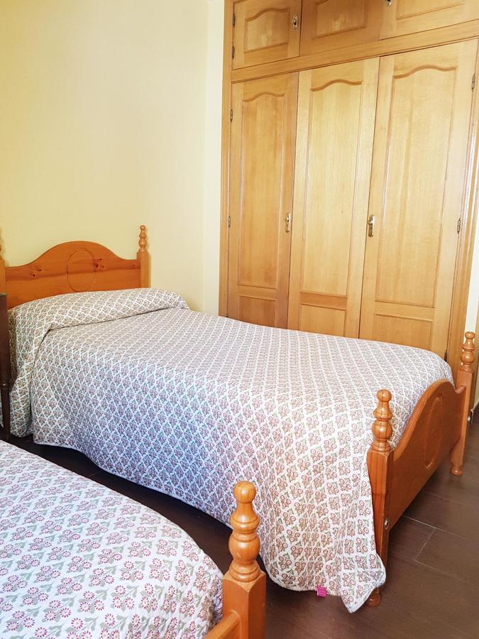 Hostal Puerta Bonita Vista Alegre Madrid Eksteriør billede